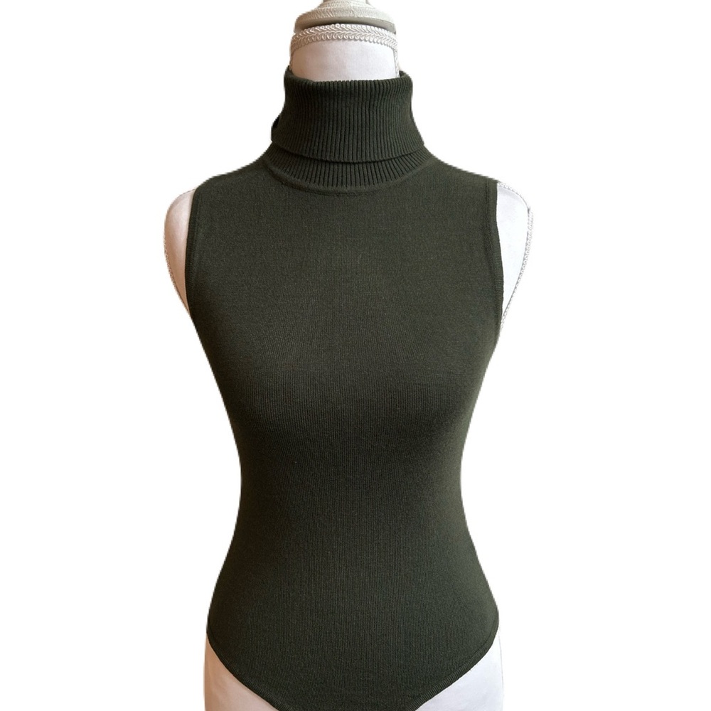 Le Lis Collection Olive Green Sleeveless Knit Turtleneck Bodysuit Top XS